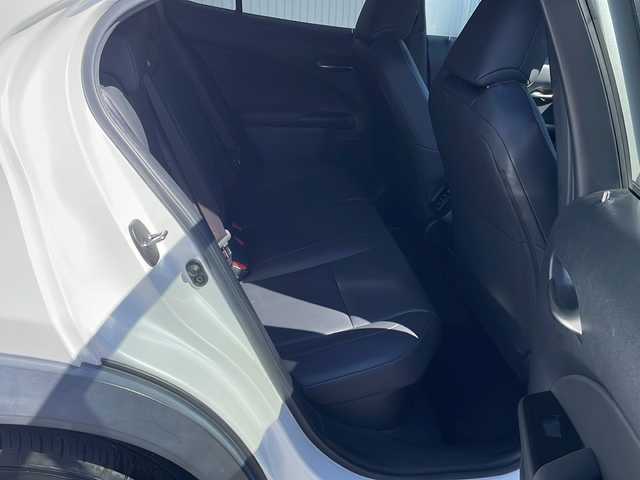 レクサス ＵＸ 250h バージョンC 長野県 2019(平31)年 8.8万km ソニッククォーツ 黒レザーシート/純正メーカーナビ/バックカメラ/ドライブレコーダー/純正17インチアルミ/シートヒーター /ステアリングヒーター/クルーズコントロール/レーンキープアシスト/前後コーナーセンサー
