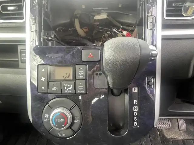 ダイハツ タント カスタム X トップED SA Ⅲ 愛知県 2017(平29)年 9.7万km パールホワイトⅢ 【(株)IDOMが運営する【じしゃロン名古屋鳴海店】の自社ローン対象車両になります。こちらは現金ご利用時の価格です。自社ローンご希望の方は別途その旨お申付け下さい。】/リモコンキー/ETC/シートヒーター/コーナーセンサー