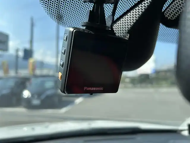 三菱 ランサー GSR エボリューションⅩ 愛媛県 2015(平27)年 14.2万km シルキーホワイト KENWOOD7型ナビ(AM/FM/フルセグTV)/RECARO製フルバケットシート/ENKEI製18インチ鋳造アルミホイール/ツインクラッチSST/パドルシフト/TEIN車高調/brembo製ブレーキキャリパー/ツイステッドウイングタイプ大型リヤスポイラー/本革巻3本スポークステアリングホイール/S-AWC/ドライブレコーダー/ASSURAレーダー探知機(AR-252GA) /BRIDGESTONEタイヤ空気圧モニタリングシステム/電格ミラー/ISOFIX/オートライト/現状サマー(純正AW)(245/40/R18)/YOKOHAMA ADVAN NEOVA AD09