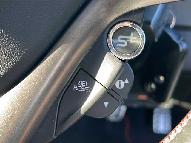 ホンダ ＣＲ－Ｚ α マスターレーベル 三重県 2014(平26)年 10.8万km プレミアムゴールドパープルパール 純正ナビ /バックカメラ /ビルトインETC /前後ドライブレコーダー /クルーズコントロール /ハーフレザーシート /革巻きステアリング /ステアリングスイッチ /純正フロアマット /オートライト /アルミペダル /電動格納ミラー/禁煙車