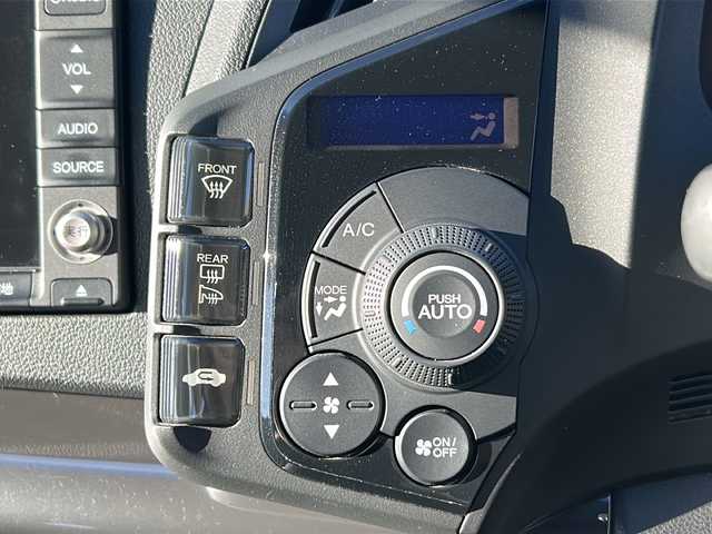 ホンダ ＣＲ－Ｚ α マスターレーベル 三重県 2014(平26)年 10.8万km プレミアムゴールドパープルパール 純正ナビ /バックカメラ /ビルトインETC /前後ドライブレコーダー /クルーズコントロール /ハーフレザーシート /革巻きステアリング /ステアリングスイッチ /純正フロアマット /オートライト /アルミペダル /電動格納ミラー/禁煙車