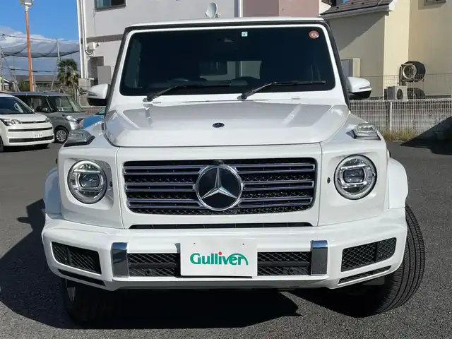 メルセデス・ベンツ ゲレンデヴァーゲン Ｇ４００ｄ AMGライン 神奈川県 2023(令5)年 0.2万km パール ワンオーナー/AMGライン/ラグジュアリーパッケージ/サンルーフ/ブルメスターサウンド/アダプティブダンピング/レーダーセーフティパッケージ/黒革シート/純正メモリーナビ・地デジTV/純正USB/BT再生/360°カメラ/ETC2.0/レーダークルーズコントロール/PCS/LKA/BSM/標識検知/純正20インチAW/LEDライト/コーナーセンサー/前席パワーシート/全席シートヒーター/パドルシフト/プッシュスタート/キーレス×2/R6/7年ディーラー整備記録/保証書・取説あり