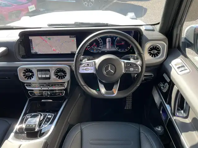 メルセデス・ベンツ ゲレンデヴァーゲン Ｇ４００ｄ AMGライン 神奈川県 2023(令5)年 0.2万km パール ワンオーナー/AMGライン/ラグジュアリーパッケージ/サンルーフ/ブルメスターサウンド/アダプティブダンピング/レーダーセーフティパッケージ/黒革シート/純正メモリーナビ・地デジTV/純正USB/BT再生/360°カメラ/ETC2.0/レーダークルーズコントロール/PCS/LKA/BSM/標識検知/純正20インチAW/LEDライト/コーナーセンサー/前席パワーシート/全席シートヒーター/パドルシフト/プッシュスタート/キーレス×2/R6/7年ディーラー整備記録/保証書・取説あり