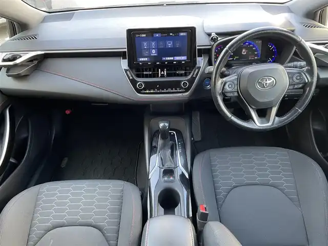 トヨタ カローラ スポーツ ハイブリッドG Z 大阪府 2018(平30)年 10.2万km アティチュードブラックマイカ (株)IDOMが運営する【じしゃロン東大阪店】の自社ローン専用車両になりますこちらは現金またはオートローンご利用時の価格です。自社ローンご希望の方は別途その旨お申付け下さい/ワンオーナー/トヨタセーフティセンス/純正ナビ/Bluetooth/CD/DVD/USB/フルセグTV/バックカメラ/LEDへッドライト/ビルトインETC/ドライブモードセレクト/インテリアイルミ/ブラインドスポットモニター/インテリジェントクリアランスソナー/リアクロストラフィックオートブレーキ/ドアミラーオート格納ミラー/レーンディパーチャーアラート/横滑り防止ステム/スマートキー/取説（車両・ナビ）＆保証書