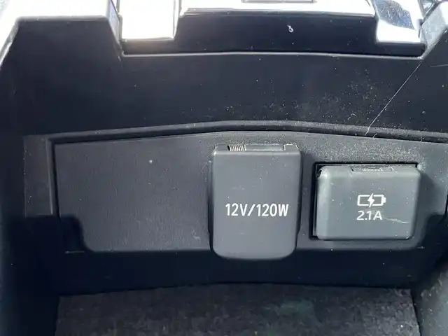 トヨタ カローラ スポーツ ハイブリッドG Z 大阪府 2018(平30)年 10.2万km アティチュードブラックマイカ (株)IDOMが運営する【じしゃロン東大阪店】の自社ローン専用車両になりますこちらは現金またはオートローンご利用時の価格です。自社ローンご希望の方は別途その旨お申付け下さい/ワンオーナー/トヨタセーフティセンス/純正ナビ/Bluetooth/CD/DVD/USB/フルセグTV/バックカメラ/LEDへッドライト/ビルトインETC/ドライブモードセレクト/インテリアイルミ/ブラインドスポットモニター/インテリジェントクリアランスソナー/リアクロストラフィックオートブレーキ/ドアミラーオート格納ミラー/レーンディパーチャーアラート/横滑り防止ステム/スマートキー/取説（車両・ナビ）＆保証書