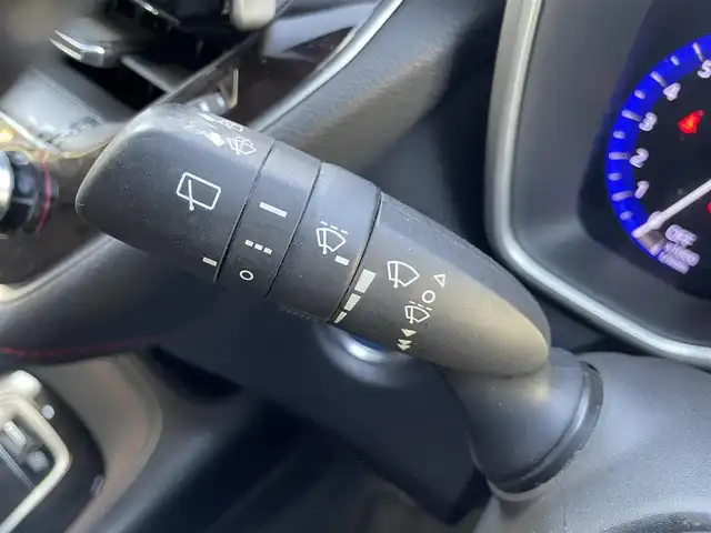 トヨタ カローラ スポーツ ハイブリッドG Z 大阪府 2018(平30)年 10.2万km アティチュードブラックマイカ (株)IDOMが運営する【じしゃロン東大阪店】の自社ローン専用車両になりますこちらは現金またはオートローンご利用時の価格です。自社ローンご希望の方は別途その旨お申付け下さい/ワンオーナー/トヨタセーフティセンス/純正ナビ/Bluetooth/CD/DVD/USB/フルセグTV/バックカメラ/LEDへッドライト/ビルトインETC/ドライブモードセレクト/インテリアイルミ/ブラインドスポットモニター/インテリジェントクリアランスソナー/リアクロストラフィックオートブレーキ/ドアミラーオート格納ミラー/レーンディパーチャーアラート/横滑り防止ステム/スマートキー/取説（車両・ナビ）＆保証書