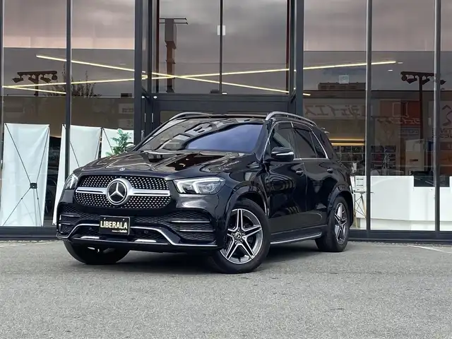 メルセデス・ベンツ ＧＬＥ４００ｄ 4MATIC スポーツ 福岡県 2019(令1)年 3.9万km オブシディアンブラック ・サンルーフ/・アダプティブクルーズコントロール/・純正ナビ/Bluetooth/USB/・全方位カメラ/・黒革シート/シートヒーター/エアシート/・ドラレコ/・DTV/・ETC/・純正20AW/・LEDライト