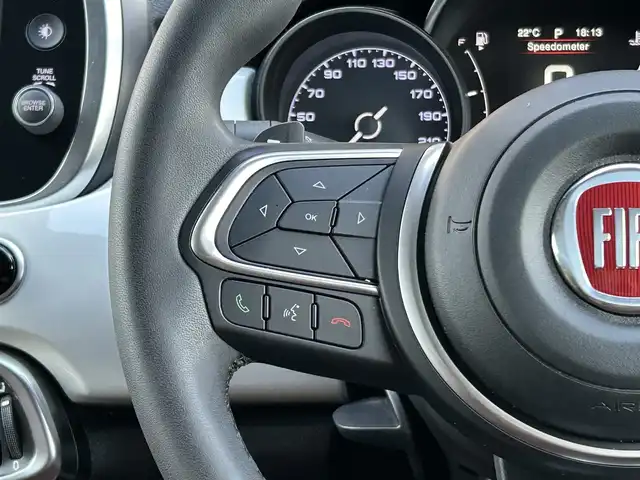 フィアット フィアット ５００Ｘ クロス 福岡県 2020(令2)年 4.3万km BIANCO GHIACCIO アダプティブクルーズコントロール/ブライドンスポットモニター/レーンキープアシスト/茶革シート/シートヒーター/Ｕｃｏｎｎｅｃｔ　/Ａｐｐｌｅｃａｒｐｌａｙ/ａｎｄｒｏｉｄａｕｔｏ　/バックカメラ　/Bluetooth/LEDヘッドライト/オートハイビーム/前後コーナーセンサー　/前後ドライブレコーダー/純正17インチアルミホイール/ETC/取扱説明書/保証書/スペアキー×1