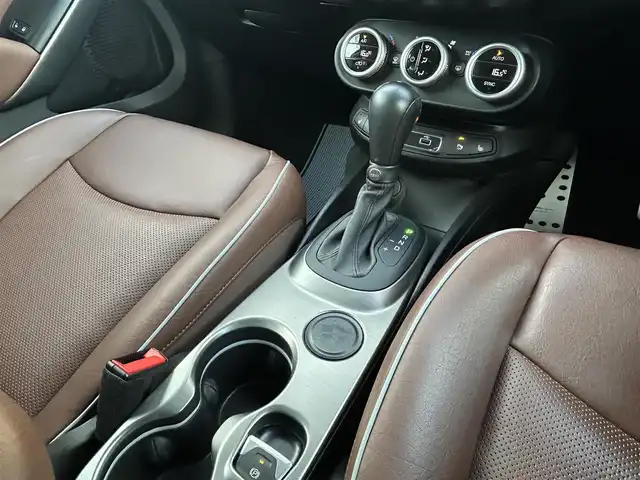 フィアット フィアット ５００Ｘ クロス 福岡県 2020(令2)年 4.3万km BIANCO GHIACCIO アダプティブクルーズコントロール/ブライドンスポットモニター/レーンキープアシスト/茶革シート/シートヒーター/Ｕｃｏｎｎｅｃｔ　/Ａｐｐｌｅｃａｒｐｌａｙ/ａｎｄｒｏｉｄａｕｔｏ　/バックカメラ　/Bluetooth/LEDヘッドライト/オートハイビーム/前後コーナーセンサー　/前後ドライブレコーダー/純正17インチアルミホイール/ETC/取扱説明書/保証書/スペアキー×1