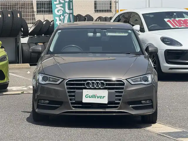アウディ Ａ３ スポーツバック 1．4 TFSI 愛知県 2016(平28)年 5.5万km ダコタグレーメタリック /禁煙//正規ディーラー車//純正メモリナビ//CD/DVD/BT/AM/FM/フルセグ//ドライブレコーダー//革巻きステアリング//ステアリングスイッチ//パドルシフト//ETC//電動パーキング//オートライト//フロント/リアフォグランプ//ACC//パーキングエイド//audiプレセンス//横滑り防止//プッシュスタート//照明付きバニティミラー//ISOFIX//トノカバー//スマートキー//ディーラー記録簿H29-R6//保証書/取扱説明書/スペアキー