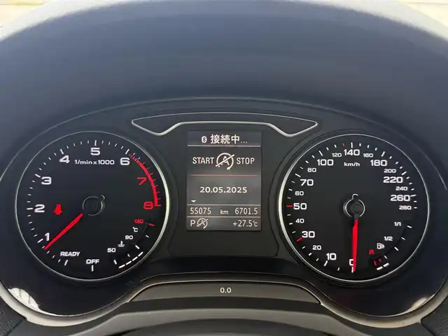 アウディ Ａ３ スポーツバック 1．4 TFSI 愛知県 2016(平28)年 5.5万km ダコタグレーメタリック /禁煙//正規ディーラー車//純正メモリナビ//CD/DVD/BT/AM/FM/フルセグ//ドライブレコーダー//革巻きステアリング//ステアリングスイッチ//パドルシフト//ETC//電動パーキング//オートライト//フロント/リアフォグランプ//ACC//パーキングエイド//audiプレセンス//横滑り防止//プッシュスタート//照明付きバニティミラー//ISOFIX//トノカバー//スマートキー//ディーラー記録簿H29-R6//保証書/取扱説明書/スペアキー