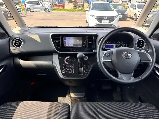 日産 デイズ ルークス ハイウェイスター Xターボ 宮城県 2018(平30)年 5.8万km ブラック ターボ車/インテリジェントエマージェンシーブレーキ/純正SDナビ/【CD・DVD・SD・BT・フルセグTV】/アラウンドビューモニター/左側パワースライドドア/純正14インチAW/純正エアロ/社外ドライブレコーダー/アイドリングストップ/後席シーリングファン/後席サンシェード/踏み間違い防止アシスト/オートハイビーム/オートライト/LEDヘッドライト/フォグライト/ステアリングスイッチ/スマートキー＆プッシュスタート/電動格納ミラー/ドアバイザー/フロアマット/W/サイドカーテンエアバッグ