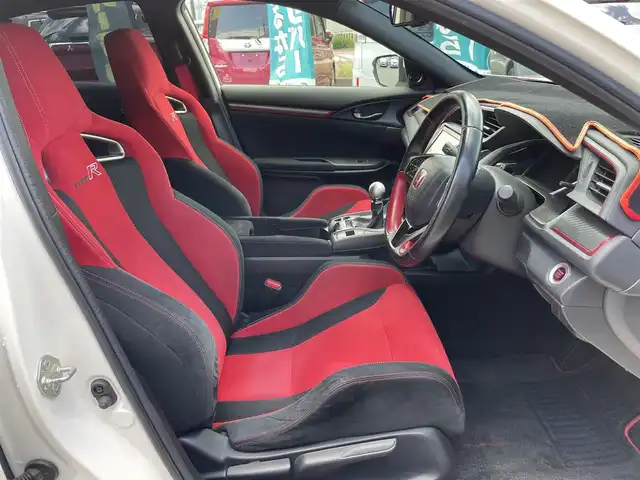 ホンダ シビック タイプR 長野県 2018(平30)年 6.1万km 白 社外ナビ（FM/AM、CD、DVD、BT、USB）/バックカメラ/フルセグテレビ/クルーズコントロール追従無/ビルトインETC/横滑り防止装置/アイドリングストップ/純正フロアマット/純正２０AW/ダブルエアバック/カーテンエアバック/LEDオートライト/ワンオーナー/保証書、取扱説明書/スマートキー