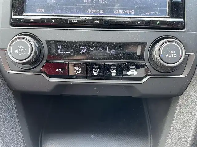 ホンダ シビック タイプR 長野県 2018(平30)年 6.1万km 白 社外ナビ（FM/AM、CD、DVD、BT、USB）/バックカメラ/フルセグテレビ/クルーズコントロール追従無/ビルトインETC/横滑り防止装置/アイドリングストップ/純正フロアマット/純正２０AW/ダブルエアバック/カーテンエアバック/LEDオートライト/ワンオーナー/保証書、取扱説明書/スマートキー