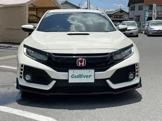 ホンダ シビック タイプR 長野県 2018(平30)年 6.1万km 白 社外ナビ（FM/AM、CD、DVD、BT、USB）/バックカメラ/フルセグテレビ/クルーズコントロール追従無/ビルトインETC/横滑り防止装置/アイドリングストップ/純正フロアマット/純正２０AW/ダブルエアバック/カーテンエアバック/LEDオートライト/ワンオーナー/保証書、取扱説明書/スマートキー
