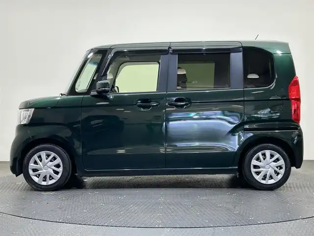 ホンダ Ｎ ＢＯＸ L 愛媛県 2023(令5)年 2.9万km ブリティッシュグリーンP ・９型ナビ/（フルセグＴＶ・ＢＴ・ＣＤ・ＤＶＤ・ＦＭ・ＡＭ・ＳＤ・ａｐｐｌｅ　ｃａｒｐｌａｙ・ａｎｄｒｏｉｄ　ａｕｔｏ・ＵＳＢ）/・バックカメラ　/・１１．６型後席モニター　/・ＥＴＣ　/・前後ドラレコ　/・レーダークルーズコントロール/・片側パワースライドドア/・衝突軽減ブレーキ/・レーンキープアシスト/・DN席シートヒーター/・スペアキー