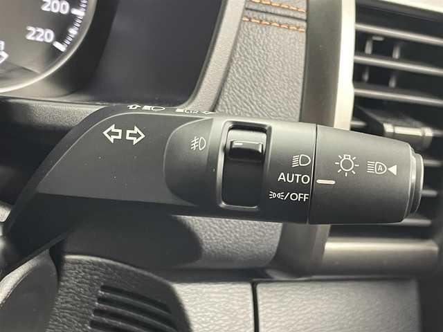 三菱 トライトン GSR 茨城県 2024(令6)年 0.1万km ダイヤモンドブラックマイカ 純正9型ナビ/全方位カメラ/衝突被害軽減ブレーキ/車線逸脱抑制装置/レーダークルーズコントロール/オートマチックハイビーム/クリアランスソナー/BSW/シートヒーター/ステアリングヒーター/純正18インチAW/LEDヘッドライト/スマートキー