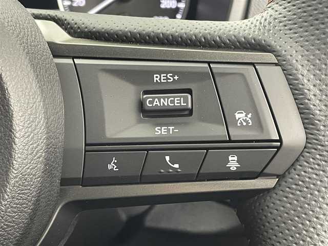 三菱 トライトン GSR 茨城県 2024(令6)年 0.1万km ダイヤモンドブラックマイカ 純正9型ナビ/全方位カメラ/衝突被害軽減ブレーキ/車線逸脱抑制装置/レーダークルーズコントロール/オートマチックハイビーム/クリアランスソナー/BSW/シートヒーター/ステアリングヒーター/純正18インチAW/LEDヘッドライト/スマートキー