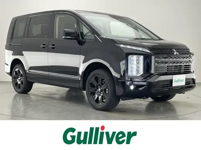 三菱 デリカＤ：５ ブラックエディション 愛知県 2025(令7)年 0.1千km アメジストブラック 登録済未使用車　アルパイン１１型ナビ　後席モニター取付ＰＫＧ　全方位カメラ　ｅ－Ａｓｓｉｓｔ　衝突軽減　追従クルコン　ＨＤＭＩ　ＵＳＢ　黒革　シートヒーター　両側パワスラ　電動リアゲート　ＢＳＭ　ハンドルヒーター　AC１００V電源　純正18インチアルミホイール　LEDオートライト　パドルシフト　パワーシート　禁煙/登録時走行距離18km/ブラックエディション　/4WD　e-Assist/オリジナルナビ取付パッケージ＋リアモニター取付パッケージ/D:5専用11型ナビゲーション