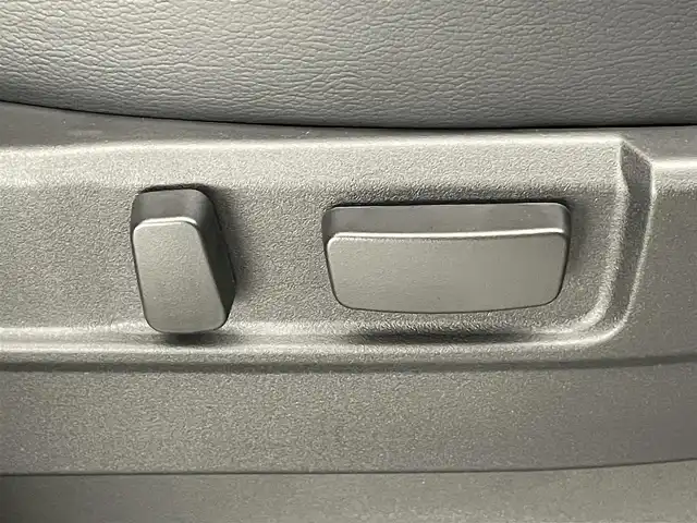 三菱 デリカＤ：５ ブラックエディション 愛知県 2025(令7)年 0.1千km アメジストブラック 登録済未使用車　アルパイン１１型ナビ　後席モニター取付ＰＫＧ　全方位カメラ　ｅ－Ａｓｓｉｓｔ　衝突軽減　追従クルコン　ＨＤＭＩ　ＵＳＢ　黒革　シートヒーター　両側パワスラ　電動リアゲート　ＢＳＭ　ハンドルヒーター　AC１００V電源　純正18インチアルミホイール　LEDオートライト　パドルシフト　パワーシート　禁煙/登録時走行距離18km/ブラックエディション　/4WD　e-Assist/オリジナルナビ取付パッケージ＋リアモニター取付パッケージ/D:5専用11型ナビゲーション