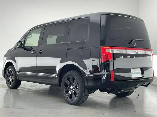 三菱 デリカＤ：５ ブラックエディション 愛知県 2025(令7)年 0.1千km アメジストブラック 登録済未使用車　アルパイン１１型ナビ　後席モニター取付ＰＫＧ　全方位カメラ　ｅ－Ａｓｓｉｓｔ　衝突軽減　追従クルコン　ＨＤＭＩ　ＵＳＢ　黒革　シートヒーター　両側パワスラ　電動リアゲート　ＢＳＭ　ハンドルヒーター　AC１００V電源　純正18インチアルミホイール　LEDオートライト　パドルシフト　パワーシート　禁煙/登録時走行距離18km/ブラックエディション　/4WD　e-Assist/オリジナルナビ取付パッケージ＋リアモニター取付パッケージ/D:5専用11型ナビゲーション