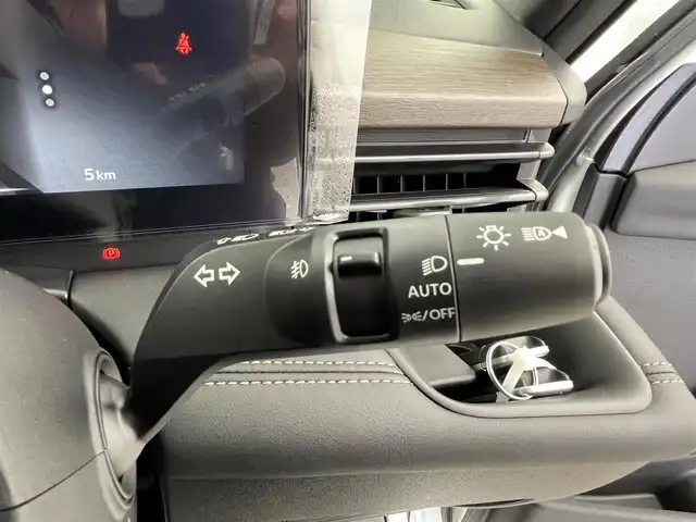 日産 セレナ e－パワー ハイウェイスター V 群馬県 2025(令7)年 0.1千km プリズムホワイト e-POWER　ハイウエイスターV　ヘッドランプ オートレベライザー+アダプティブLEDヘッドライトシステム+インテリジェント アラウンドビューモニター（移動物 検知機能付）+インテリジェント ルームミラー+アドバンスドドライブアシストディスプレイ（12.3インチカラーディスプレイ）+統合型インターフェースディスプレイ+ワイヤレス充電器+6スピーカー+NissanConnectナビゲーションシステム（地デジ内蔵）+車載通信ユニット（TCU［Telematics Control Unit］）+ETC2.0ユニット（ビルトインタイプ）+ドライブレコーダー（前後セット）+プロパイロット（ナビリンク機能付）+プロパイロット緊急停止支援システム（SOSコール機能付）+SOSコール（488/400円）登録済み未使用車　純正１２．３型ナビ　Apple car play 全方位カメラ　プロパイロット　アダクティブクルーズコントロール　レーンキープ　BSM　オートマチックハイビーム　コーナーセンサー
