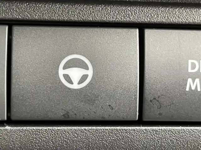日産 セレナ e－パワー ハイウェイスター V 群馬県 2025(令7)年 0.1千km プリズムホワイト e-POWER　ハイウエイスターV　ヘッドランプ オートレベライザー+アダプティブLEDヘッドライトシステム+インテリジェント アラウンドビューモニター（移動物 検知機能付）+インテリジェント ルームミラー+アドバンスドドライブアシストディスプレイ（12.3インチカラーディスプレイ）+統合型インターフェースディスプレイ+ワイヤレス充電器+6スピーカー+NissanConnectナビゲーションシステム（地デジ内蔵）+車載通信ユニット（TCU［Telematics Control Unit］）+ETC2.0ユニット（ビルトインタイプ）+ドライブレコーダー（前後セット）+プロパイロット（ナビリンク機能付）+プロパイロット緊急停止支援システム（SOSコール機能付）+SOSコール（488/400円）登録済み未使用車　純正１２．３型ナビ　Apple car play 全方位カメラ　プロパイロット　アダクティブクルーズコントロール　レーンキープ　BSM　オートマチックハイビーム　コーナーセンサー