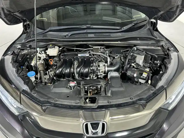 ホンダ ヴェゼル ハイブリッド Z ホンダセンシング 佐賀県 2019(令1)年 4.4万km ルーセブラックM ワンオーナー/アルパイン8インチナビ/＜CD/DVD/Bluetooth/HDMI/フルセグTV＞/アルパインドライブレコーダー/バックカメラ/ハーフレザーシート/前席シートヒーター /パドルシフト/ルーフレール/寒冷地仕様/純正17インチアルミホイール/ホンダセンシング/CMBS/ACC/先行車発進告知/レーンキープアシスト/リアクティブフォースペダル
