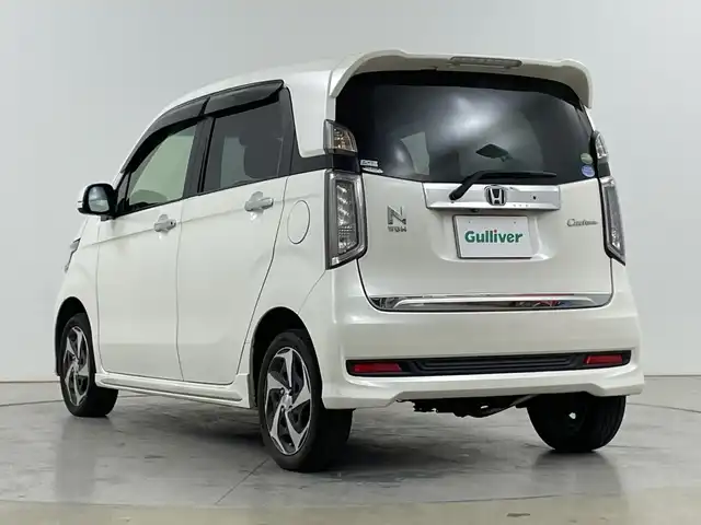 ホンダ Ｎ ＷＧＮ カスタム G ターボパッケージ 道央・札幌 2015(平27)年 6.8万km プレミアムホワイトパール ・４WD /CTBA/・横滑り防止装置/衝突被害軽減ブレーキ/・純正ディーラーOPナビ/・BT/CD/DVD/SD/フルセグTV/・バックカメラ/・パドルシフト/・ハーフレザーシート/・クルーズコントロール/・ステアリングスイッチ/・HIDヘッドライト/オートライト/・プッシュスタート/スマートキー/・スペアキー（１本）/・電動格納ミラー