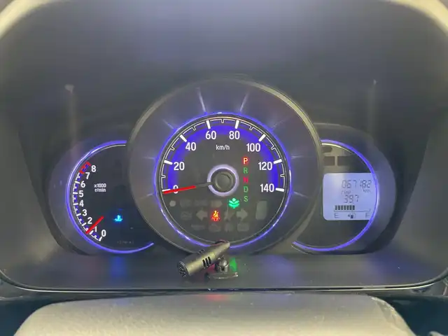 ホンダ Ｎ ＷＧＮ カスタム G ターボパッケージ 道央・札幌 2015(平27)年 6.8万km プレミアムホワイトパール ・４WD /CTBA/・横滑り防止装置/衝突被害軽減ブレーキ/・純正ディーラーOPナビ/・BT/CD/DVD/SD/フルセグTV/・バックカメラ/・パドルシフト/・ハーフレザーシート/・クルーズコントロール/・ステアリングスイッチ/・HIDヘッドライト/オートライト/・プッシュスタート/スマートキー/・スペアキー（１本）/・電動格納ミラー