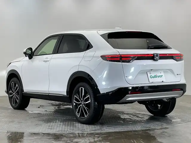 ホンダ ヴェゼル ハイブリッド e:HEV Z 栃木県 2025(令7)年 0.1千km プラチナホワイトパール 純正ホンダコネクトディスプレイナビ/(フルセグTV・Bluetooth・AppleCarPlay・AndroidAuto)/バックカメラ/ホンダセンシング/ ・衝突軽減システム/ ・レーンキープアシスト/ ・レーダークルーズコントロール/ ・前後コーナーセンサー/ ・ブラインドスポットモニター/ETC2.0/電動リアゲート/オートブレーキホールド/ワイヤレス充電/ハーフレザーシート/前席シートヒーター/ステアリングヒーター/LEDヘッドライト/オートライト/純正18インチアルミホイール/スマートキー/取扱説明書/保証書