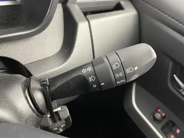 トヨタ タンク カスタムG 埼玉県 2020(令2)年 3.1万km パールホワイトⅢ モデリスタエアロ　/純正９インチナビ　/パノラミックビューモニター　/ビルトインＥＴＣ　/前後ドライブレコーダー　/クルーズコントロール　/社外アルミホイール　/オートハイビーム　/ＬＥＤヘッドライト　/地デジTV