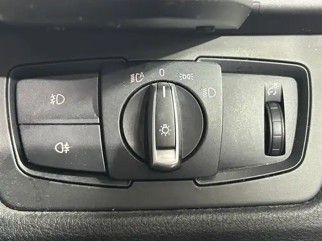 ＢＭＷ アクティブハイブリッド 3 Mスポーツ 佐賀県 2015(平27)年 12.3万km サファイアブラックP 純正ナビ/フルセグTV/FM/AM/CD/DVD/バックカメラ/クルーズコントロール/パドルシフト/レーンキープアシスト/AAC/ETC/レザーシート/シートヒーター