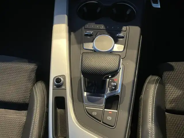 アウディ Ａ５ SB 40TFSIスポーツ 鹿児島県 2019(令1)年 6.8万km デイトナグレーパールエフェクト 禁煙車/純正ナビ/Bluetooth/マトリクスLEDヘッドランプ/アダプティブクルーズコントロール/前席シートヒーター/運転席メモリー付き/ドライブレコーダー/ハーフレザーシート/パノラマサンルーフ/純正19インチアルミホイール/パノラミックビューモニター