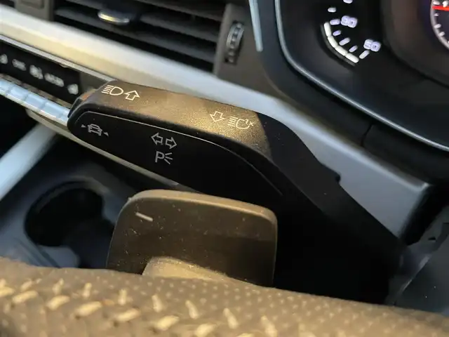 アウディ Ａ５ SB 40TFSIスポーツ 鹿児島県 2019(令1)年 6.8万km デイトナグレーパールエフェクト 禁煙車/純正ナビ/Bluetooth/マトリクスLEDヘッドランプ/アダプティブクルーズコントロール/前席シートヒーター/運転席メモリー付き/ドライブレコーダー/ハーフレザーシート/パノラマサンルーフ/純正19インチアルミホイール/パノラミックビューモニター