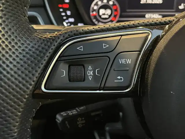 アウディ Ａ５ SB 40TFSIスポーツ 鹿児島県 2019(令1)年 6.8万km デイトナグレーパールエフェクト 禁煙車/純正ナビ/Bluetooth/マトリクスLEDヘッドランプ/アダプティブクルーズコントロール/前席シートヒーター/運転席メモリー付き/ドライブレコーダー/ハーフレザーシート/パノラマサンルーフ/純正19インチアルミホイール/パノラミックビューモニター