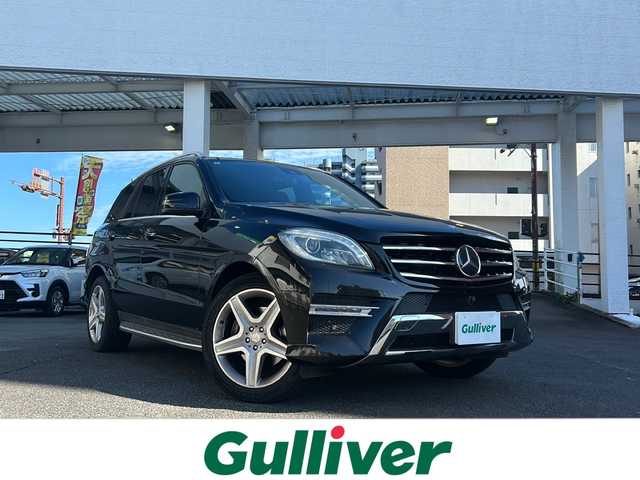 メルセデス・ベンツ ＭＬ３５０ ブルーテック 4マチック 宮崎県 2014(平26)年 12.9万km オブシディアンブラック メモリナビ（フルセグ/BT）/全方位カメラ/レーダークルーズコントロール/BSM/サンルーフ/プッシュスタート/電動リアゲート/パワーシート（D/N席）/シートヒーター全席/ダウンヒルアシストコントロール/車高調整オフロードモード/純正アルミホイール/純正ETC/オートライト