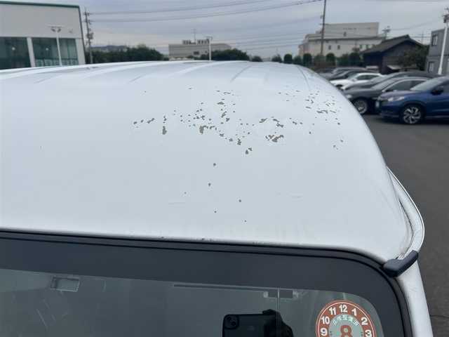 スズキ エブリイ PC 岡山県 2015(平27)年 9.8万km スペリアホワイト 登録時走行距離97345km/社外ナビ（AVIC-MRZ099）/フルセグTV(AM.FM.CD.DVD.TV.BT)/両側スライドドア/バックカメラ/ETC/衝突軽減ブレーキ/横滑り防止装置/フロアマット/リモコンキー/スペアキー/ドアバイザー