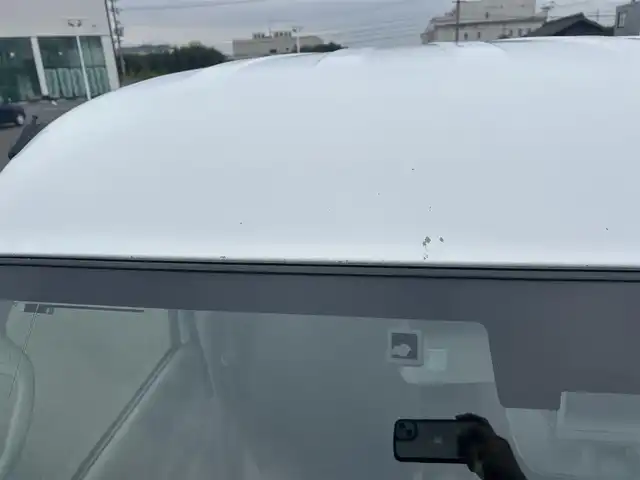 スズキ エブリイ PC 岡山県 2015(平27)年 9.8万km スペリアホワイト 登録時走行距離97345km/社外ナビ（AVIC-MRZ099）/フルセグTV(AM.FM.CD.DVD.TV.BT)/両側スライドドア/バックカメラ/ETC/衝突軽減ブレーキ/横滑り防止装置/フロアマット/リモコンキー/スペアキー/ドアバイザー