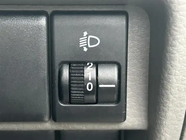 スズキ エブリイ PC 岡山県 2015(平27)年 9.8万km スペリアホワイト 登録時走行距離97345km/社外ナビ（AVIC-MRZ099）/フルセグTV(AM.FM.CD.DVD.TV.BT)/両側スライドドア/バックカメラ/ETC/衝突軽減ブレーキ/横滑り防止装置/フロアマット/リモコンキー/スペアキー/ドアバイザー