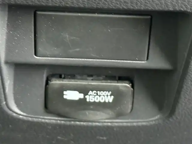 トヨタ ノア ハイブリッド S－Z 愛知県 2022(令4)年 0.8万km スパークリングブラックパールクリスタルシャイン 純正10.5インチディスプレイオーディオ/バックカメラ/フルセグTV/トヨタセーフティセンス/衝突被害軽減システム/レーダークルーズコントロール/ブラインドスポットモニター/横滑り防止装置/コーナーセンサー/レーンキープアシスト/オートライト/オートマチックハイビーム/LEDヘッドライト/LEDフォグライト/両側パワースライドドア/電動リアゲート/ヘッドアップディスプレイ/シートヒーター/ステアリングヒーター/ドライブレコーダー/ETC2.0/純正アルミホイール/社外フロアマット/プッシュスタート/スマートキー