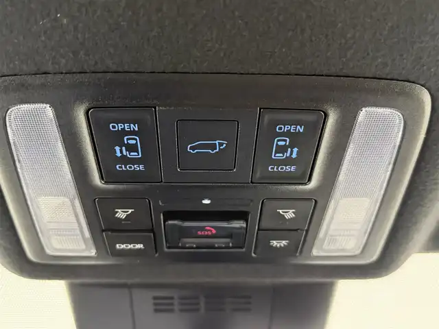 トヨタ ノア ハイブリッド S－Z 愛知県 2022(令4)年 0.8万km スパークリングブラックパールクリスタルシャイン 純正10.5インチディスプレイオーディオ/バックカメラ/フルセグTV/トヨタセーフティセンス/衝突被害軽減システム/レーダークルーズコントロール/ブラインドスポットモニター/横滑り防止装置/コーナーセンサー/レーンキープアシスト/オートライト/オートマチックハイビーム/LEDヘッドライト/LEDフォグライト/両側パワースライドドア/電動リアゲート/ヘッドアップディスプレイ/シートヒーター/ステアリングヒーター/ドライブレコーダー/ETC2.0/純正アルミホイール/社外フロアマット/プッシュスタート/スマートキー