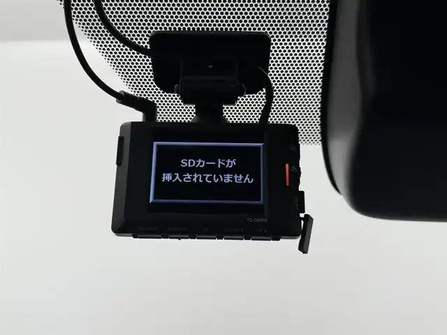 トヨタ ノア ハイブリッド S－Z 愛知県 2022(令4)年 0.8万km スパークリングブラックパールクリスタルシャイン 純正10.5インチディスプレイオーディオ/バックカメラ/フルセグTV/トヨタセーフティセンス/衝突被害軽減システム/レーダークルーズコントロール/ブラインドスポットモニター/横滑り防止装置/コーナーセンサー/レーンキープアシスト/オートライト/オートマチックハイビーム/LEDヘッドライト/LEDフォグライト/両側パワースライドドア/電動リアゲート/ヘッドアップディスプレイ/シートヒーター/ステアリングヒーター/ドライブレコーダー/ETC2.0/純正アルミホイール/社外フロアマット/プッシュスタート/スマートキー