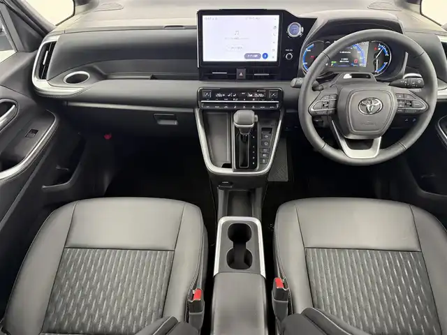 トヨタ ノア ハイブリッド S－Z 愛知県 2022(令4)年 0.8万km スパークリングブラックパールクリスタルシャイン 純正10.5インチディスプレイオーディオ/バックカメラ/フルセグTV/トヨタセーフティセンス/衝突被害軽減システム/レーダークルーズコントロール/ブラインドスポットモニター/横滑り防止装置/コーナーセンサー/レーンキープアシスト/オートライト/オートマチックハイビーム/LEDヘッドライト/LEDフォグライト/両側パワースライドドア/電動リアゲート/ヘッドアップディスプレイ/シートヒーター/ステアリングヒーター/ドライブレコーダー/ETC2.0/純正アルミホイール/社外フロアマット/プッシュスタート/スマートキー