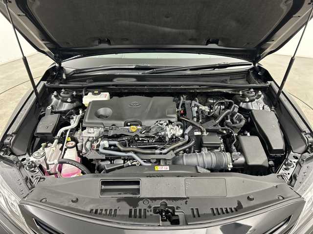 トヨタ カムリ WSレザーパッケージ 三重県 2023(令5)年 0.5万km アティチュードブラックマイカ /禁煙車//純正ナビ/・フルセグ・Bluetooth・AppleCarPlay・AndroidAuto・USB//パノラミックビューモニター//トヨタセーフティセンス//レーダークルーズコントロール//オートマチックハイビーム//レーントレーシングアシスト//プリクラッシュセーフティ//前席シートヒーター//前席パワーシート//ブラインドスポットモニター//ヘッドアップディスプレイ//ビルトインETC//パドルシフト//置くだけ充電//電動パーキング//ブレーキホールド