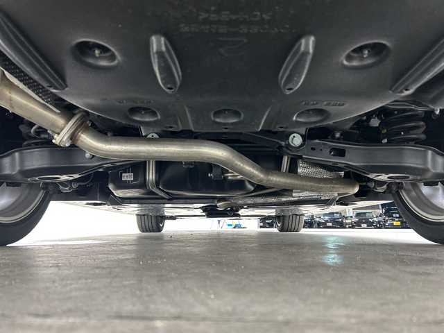 トヨタ カムリ WSレザーパッケージ 三重県 2023(令5)年 0.5万km アティチュードブラックマイカ /禁煙車//純正ナビ/・フルセグ・Bluetooth・AppleCarPlay・AndroidAuto・USB//パノラミックビューモニター//トヨタセーフティセンス//レーダークルーズコントロール//オートマチックハイビーム//レーントレーシングアシスト//プリクラッシュセーフティ//前席シートヒーター//前席パワーシート//ブラインドスポットモニター//ヘッドアップディスプレイ//ビルトインETC//パドルシフト//置くだけ充電//電動パーキング//ブレーキホールド