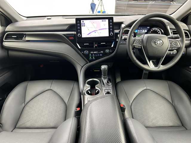 トヨタ カムリ WSレザーパッケージ 三重県 2023(令5)年 0.5万km アティチュードブラックマイカ /禁煙車//純正ナビ/・フルセグ・Bluetooth・AppleCarPlay・AndroidAuto・USB//パノラミックビューモニター//トヨタセーフティセンス//レーダークルーズコントロール//オートマチックハイビーム//レーントレーシングアシスト//プリクラッシュセーフティ//前席シートヒーター//前席パワーシート//ブラインドスポットモニター//ヘッドアップディスプレイ//ビルトインETC//パドルシフト//置くだけ充電//電動パーキング//ブレーキホールド