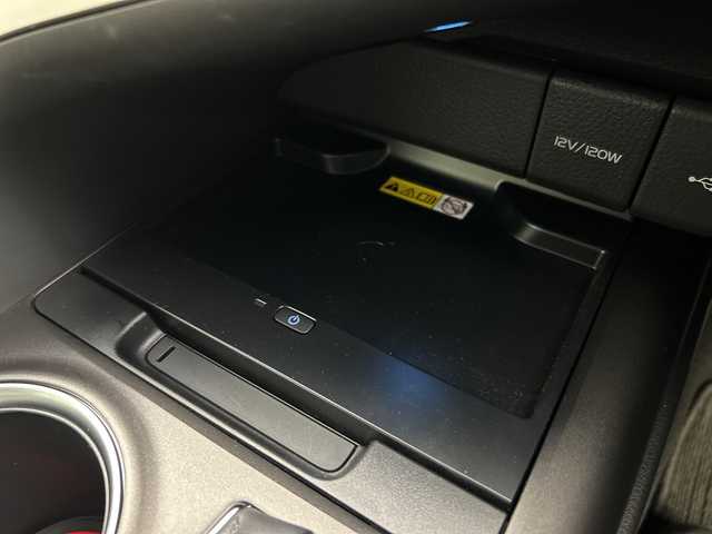 トヨタ カムリ WSレザーパッケージ 三重県 2023(令5)年 0.5万km アティチュードブラックマイカ /禁煙車//純正ナビ/・フルセグ・Bluetooth・AppleCarPlay・AndroidAuto・USB//パノラミックビューモニター//トヨタセーフティセンス//レーダークルーズコントロール//オートマチックハイビーム//レーントレーシングアシスト//プリクラッシュセーフティ//前席シートヒーター//前席パワーシート//ブラインドスポットモニター//ヘッドアップディスプレイ//ビルトインETC//パドルシフト//置くだけ充電//電動パーキング//ブレーキホールド