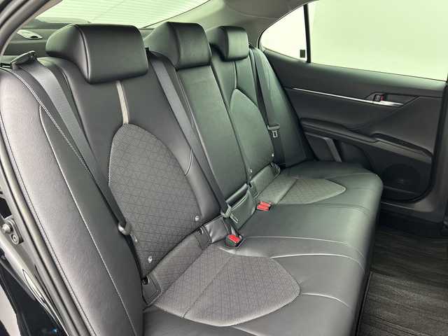 トヨタ カムリ WSレザーパッケージ 三重県 2023(令5)年 0.5万km アティチュードブラックマイカ /禁煙車//純正ナビ/・フルセグ・Bluetooth・AppleCarPlay・AndroidAuto・USB//パノラミックビューモニター//トヨタセーフティセンス//レーダークルーズコントロール//オートマチックハイビーム//レーントレーシングアシスト//プリクラッシュセーフティ//前席シートヒーター//前席パワーシート//ブラインドスポットモニター//ヘッドアップディスプレイ//ビルトインETC//パドルシフト//置くだけ充電//電動パーキング//ブレーキホールド