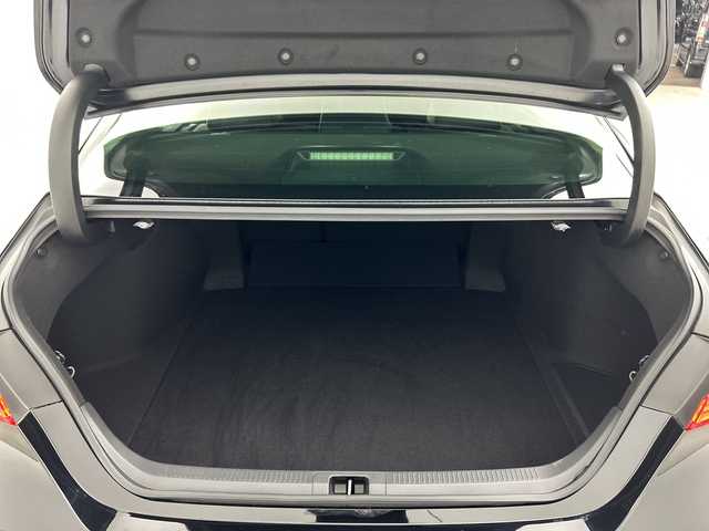 トヨタ カムリ WSレザーパッケージ 三重県 2023(令5)年 0.5万km アティチュードブラックマイカ /禁煙車//純正ナビ/・フルセグ・Bluetooth・AppleCarPlay・AndroidAuto・USB//パノラミックビューモニター//トヨタセーフティセンス//レーダークルーズコントロール//オートマチックハイビーム//レーントレーシングアシスト//プリクラッシュセーフティ//前席シートヒーター//前席パワーシート//ブラインドスポットモニター//ヘッドアップディスプレイ//ビルトインETC//パドルシフト//置くだけ充電//電動パーキング//ブレーキホールド